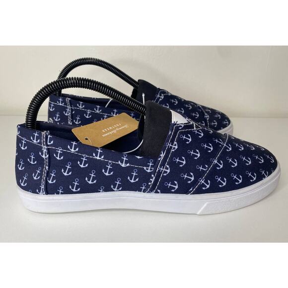 NWT TOMMY BAHAMA SNEAKERS 8 SLIP ON SHOES BLUE WHITE ANCHOR NAUTICAL COMFORT - Picture 1 of 8